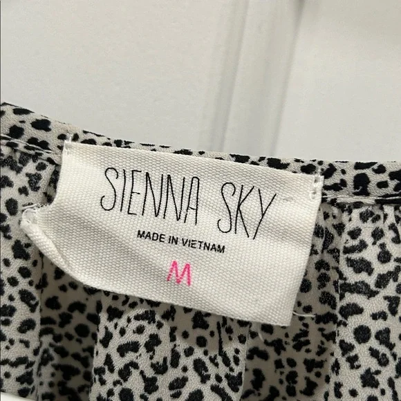 Sienna Sky Black and White Patterned Blouse - Picture 3 of 5